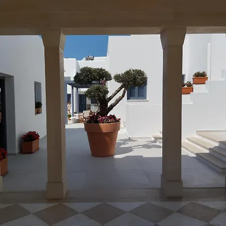 Meridiano Hotel Parikia (Paros)
