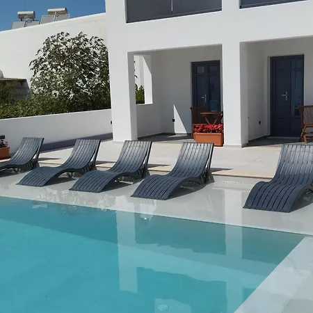 Meridiano Parikia (Paros)