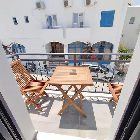 Meridiano * Parikia (Paros)